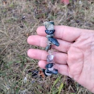Hand Crafted Agate Stretch Gemstone Bracelet